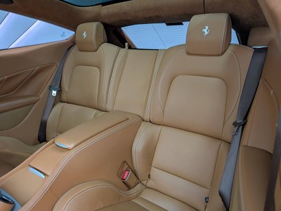 2014 Ferrari FF 照片 15