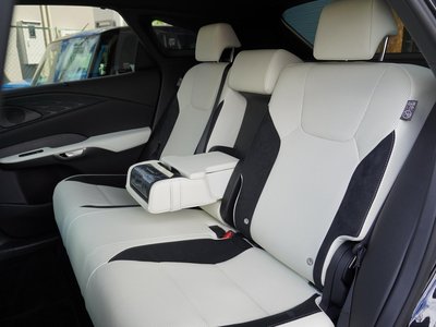2026 Lexus RX photo 14