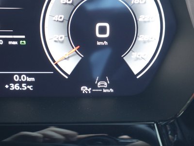 صورة 26 لـ 2025 AUDI S3 SEDAN