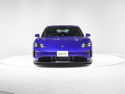 2026 Porsche TAYCAN photo 3