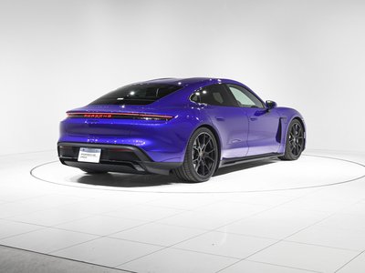2026 Porsche TAYCAN photo 6