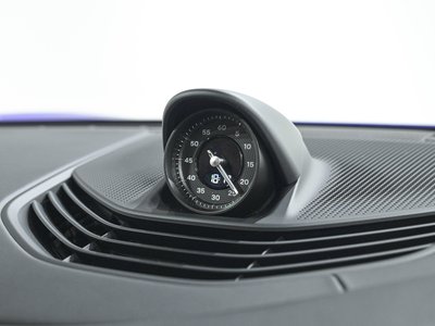 2026 Porsche TAYCAN photo 11