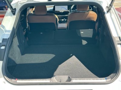 2024 Toyota CROWN SPORT photo 14