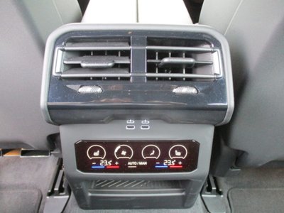 2025 BMW 5 SERIES TOURING thumbnail 44