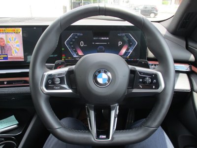 2025 BMW 5 SERIES TOURING thumbnail 45