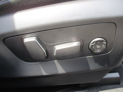 2025 BMW 5 SERIES TOURING thumbnail 50