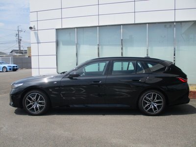 2025 BMW 5 SERIES TOURING 照片 10