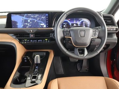 صورة 4 لـ 2025 Toyota CROWN SPORT