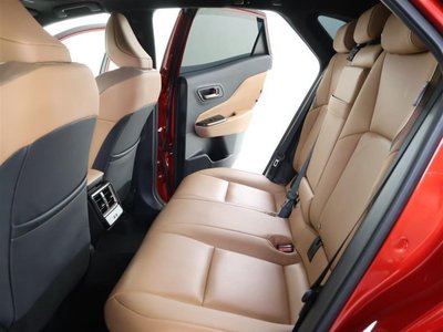 صورة 12 لـ 2025 Toyota CROWN SPORT