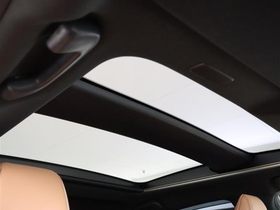 صورة 16 لـ 2025 Toyota CROWN SPORT