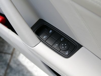 2025 Porsche 911 thumbnail 44