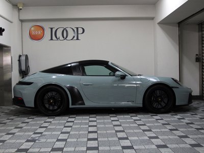 2025 Porsche 911 photo 7