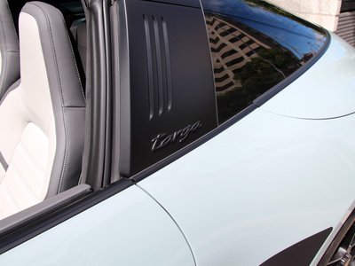 2025 Porsche 911 thumbnail 29