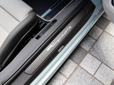 2025 Porsche 911 thumbnail 47