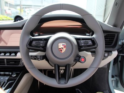 2025 Porsche 911 thumbnail 49
