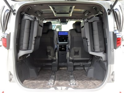 2024 Toyota ALPHARD 照片 33