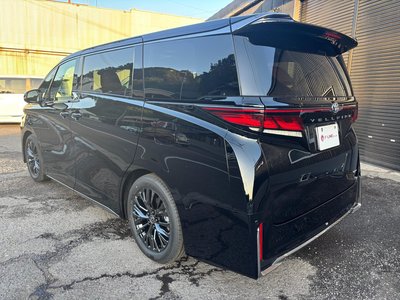 صورة 16 لـ 2025 Toyota VELLFIRE
