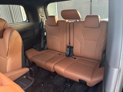 صورة 62 لـ 2025 Toyota VELLFIRE