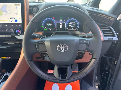 صورة 30 لـ 2025 Toyota VELLFIRE