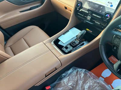 صورة 45 لـ 2025 Toyota VELLFIRE