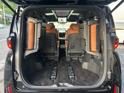 صورة 64 لـ 2025 Toyota VELLFIRE