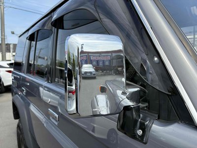 1998 Toyota LAND CRUISER 70 — миниатюра 19