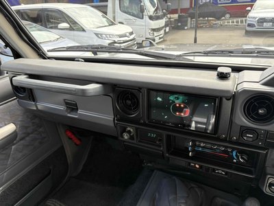 1998 Toyota LAND CRUISER 70 — миниатюра 27