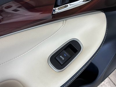 2013 Toyota CROWN — фото 48