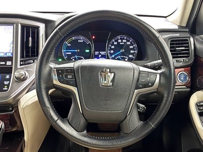 2013 Toyota CROWN — фото 21