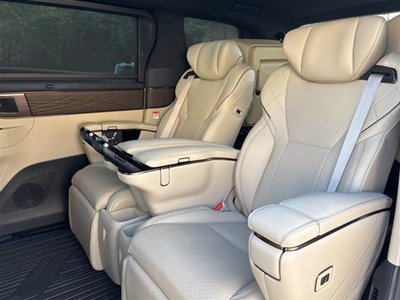 صورة 36 لـ 2024 Toyota ALPHARD