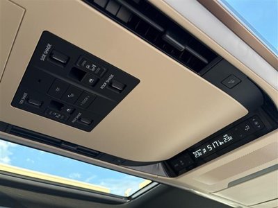 صورة 28 لـ 2024 Toyota ALPHARD