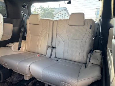 صورة 39 لـ 2024 Toyota ALPHARD