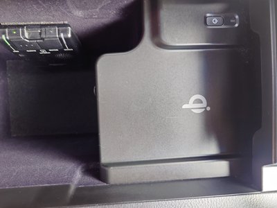 2021 Lexus ES thumbnail 18