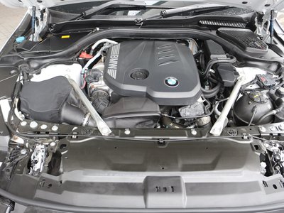2025 BMW 5 SERIES photo 15