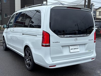 2023 Mercedes-BENZ V-CLASS photo 6
