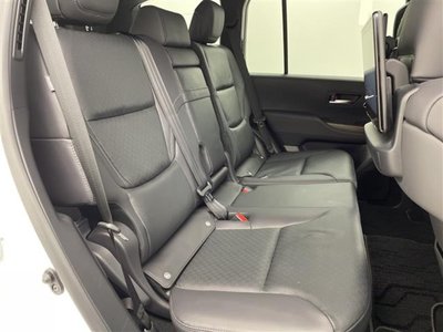 2023 Toyota LAND CRUISER 300 photo 9