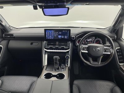 2023 Toyota LAND CRUISER 300 thumbnail 40