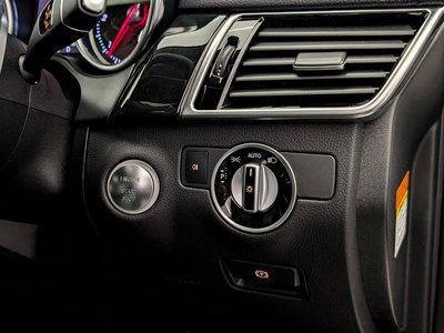 صورة 29 لـ 2016 Mercedes-BENZ GLE
