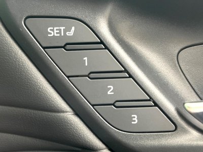 صورة 47 لـ 2025 Toyota ALPHARD