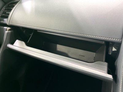 صورة 54 لـ 2025 Toyota ALPHARD