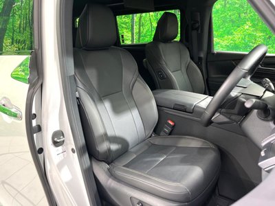 صورة 10 لـ 2025 Toyota ALPHARD