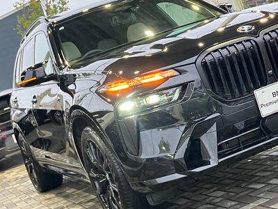 2023 BMW X7 照片 12
