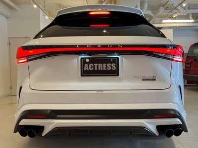 2026 Lexus RX photo 10