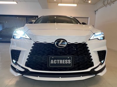 2026 Lexus RX photo 4