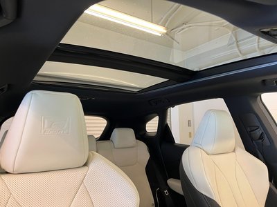 2026 Lexus RX thumbnail 30