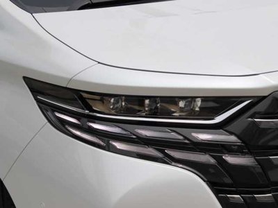 صورة 20 لـ 2026 Toyota ALPHARD