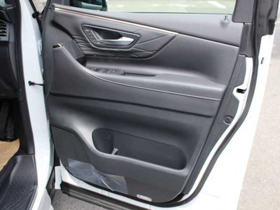صورة 9 لـ 2026 Toyota ALPHARD