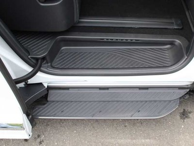 صورة 12 لـ 2026 Toyota ALPHARD