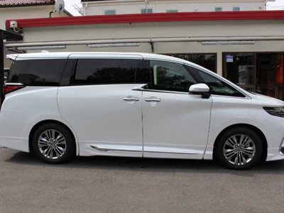 صورة 6 لـ 2026 Toyota ALPHARD
