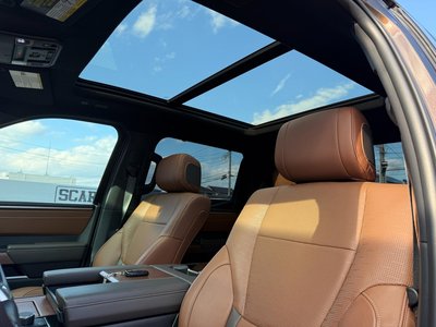 2024 Toyota TUNDRA thumbnail 32